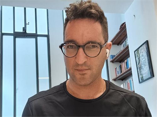 אורי קשת